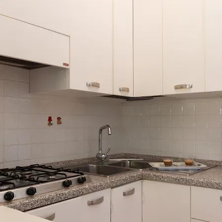 Alba Smeralda - Free Parking Apartman