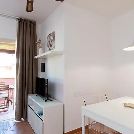 Alba Smeralda - Free Parking *